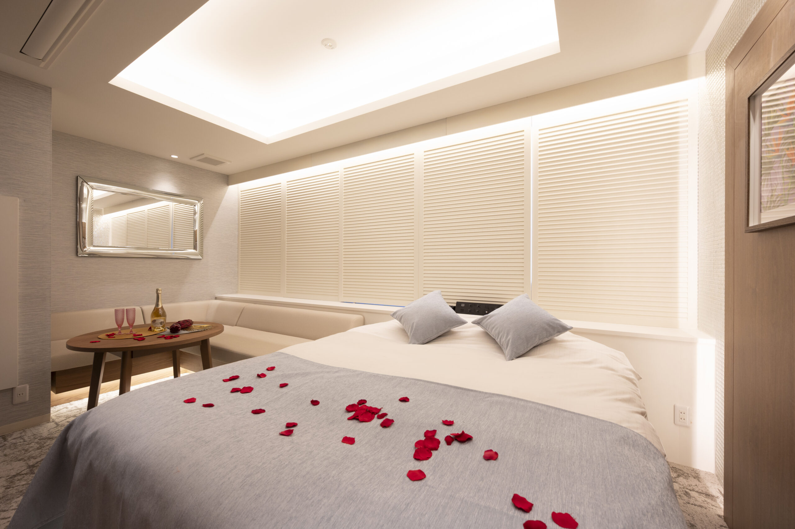 201号室 サムネイル3