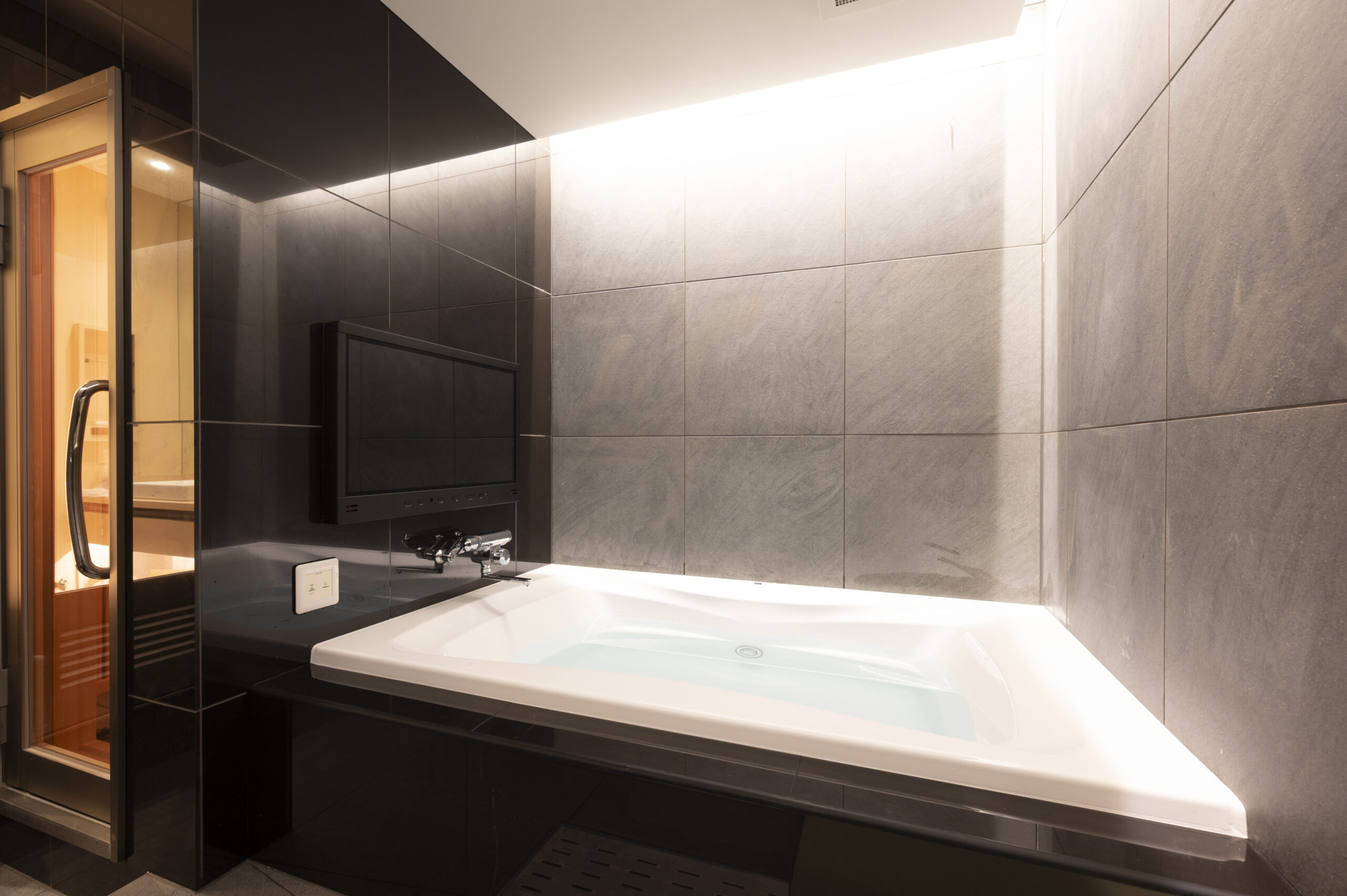 210号室 サムネイル4