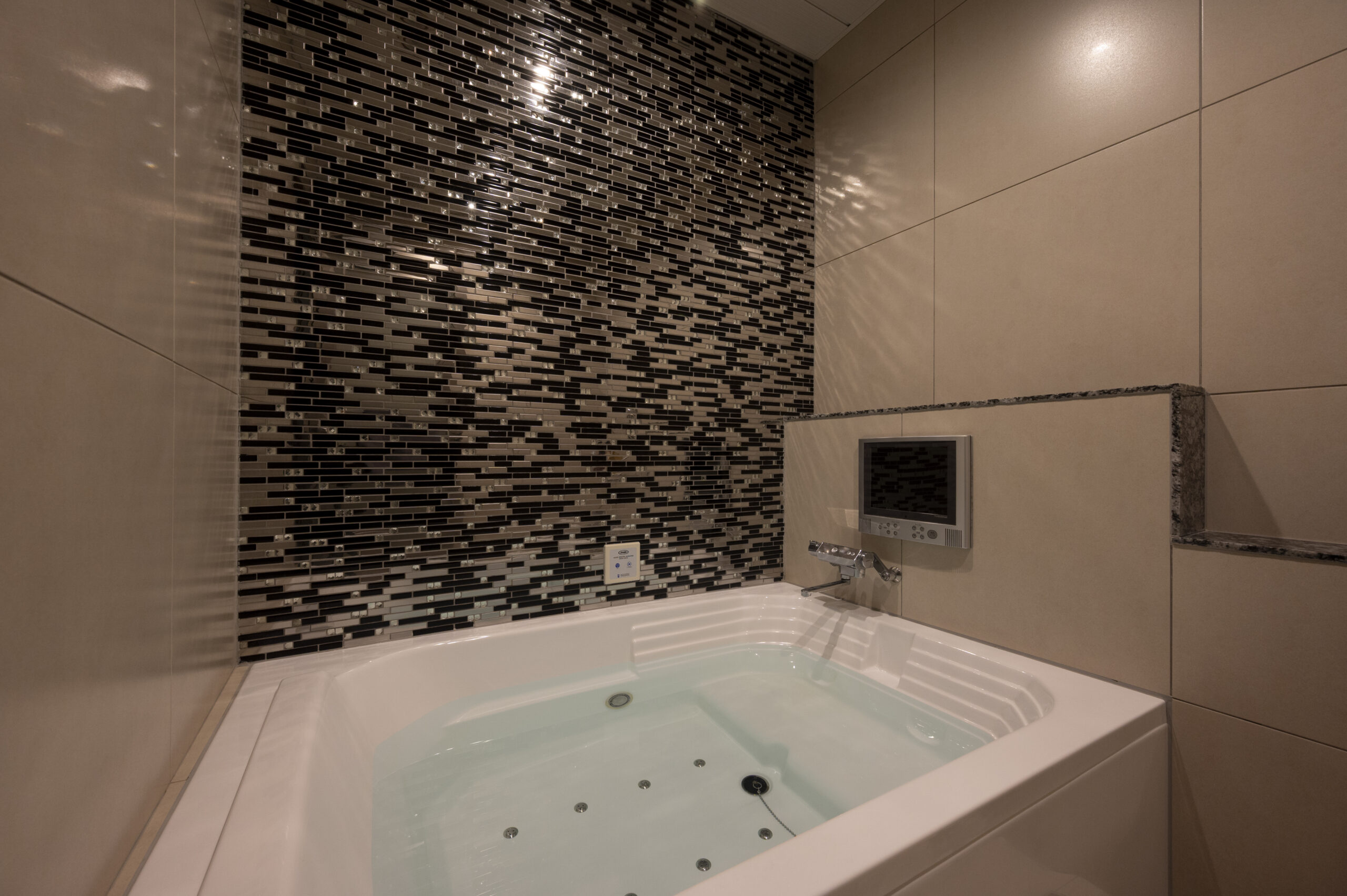 203号室 サムネイル2