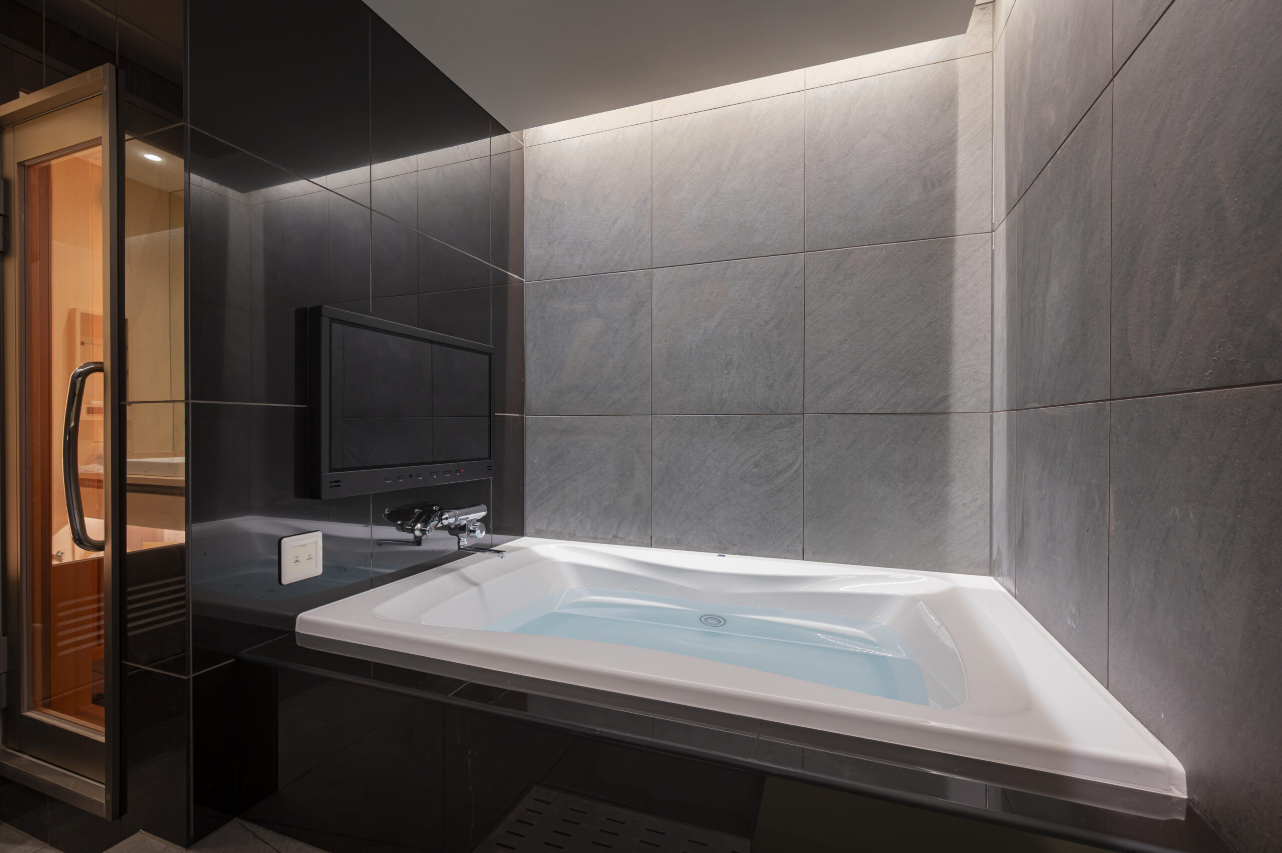 210号室 サムネイル4