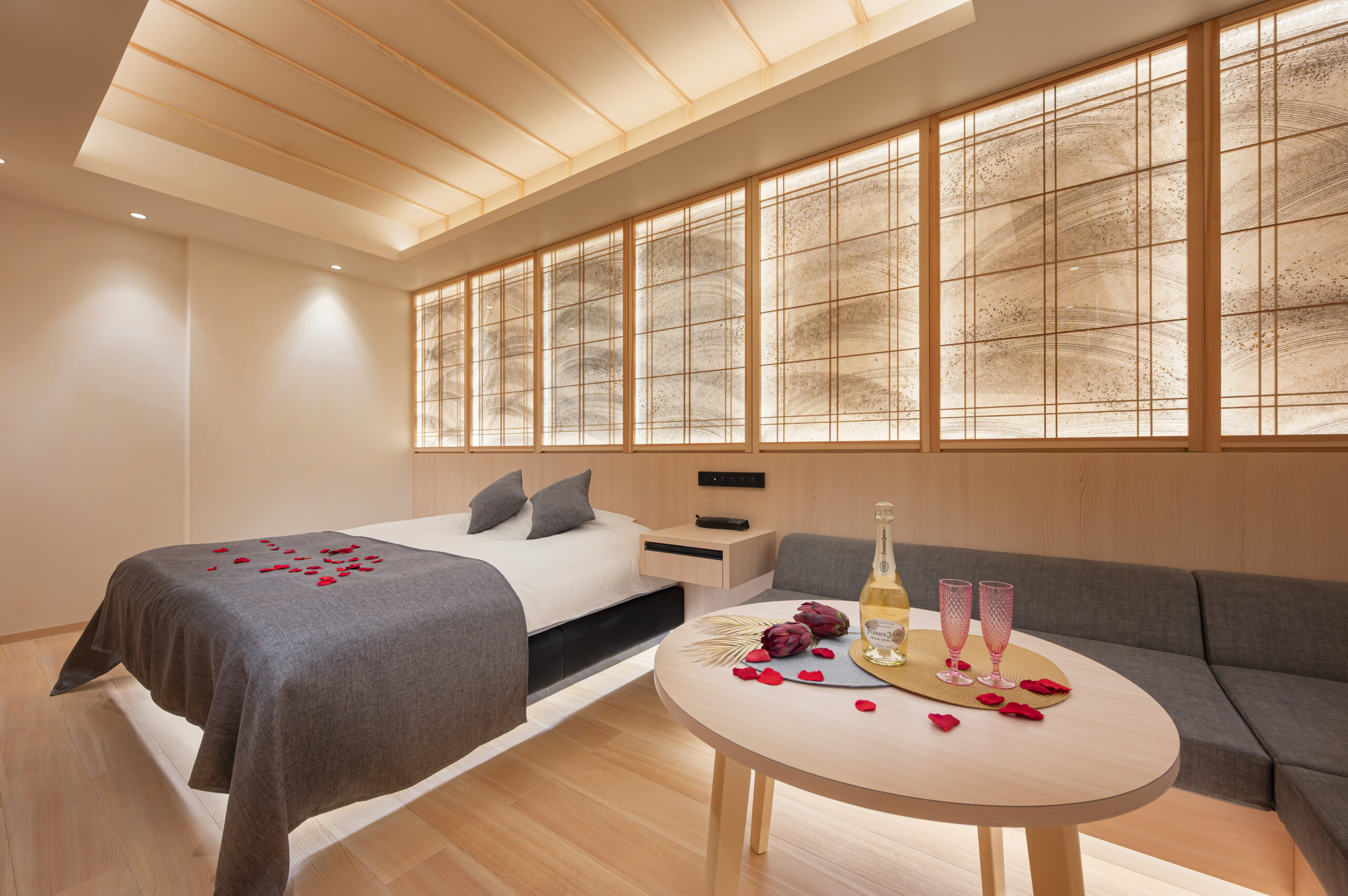 210号室 サムネイル2